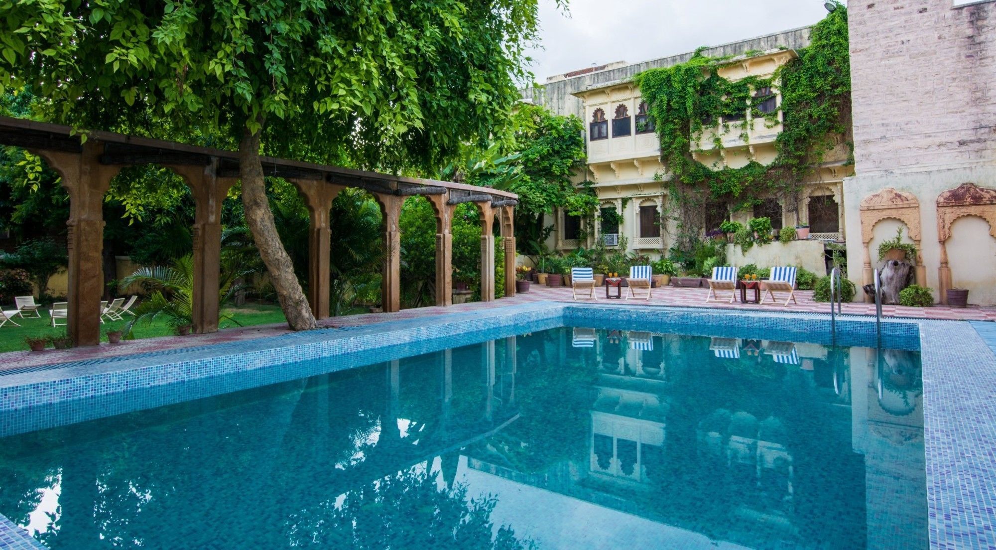 V Resorts Jhalamand Garh Jodhpur Jodhpur  Exteriör bild